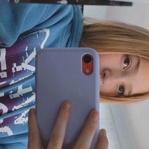 Meet your Posher, Isabella